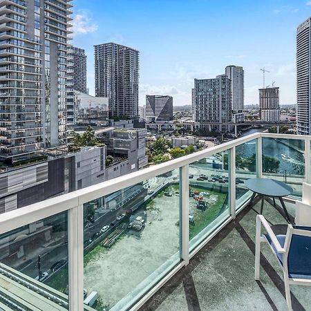 Iconic 2 Bedroom Loft Brickell-Stunning Views マイアミ エクステリア 写真